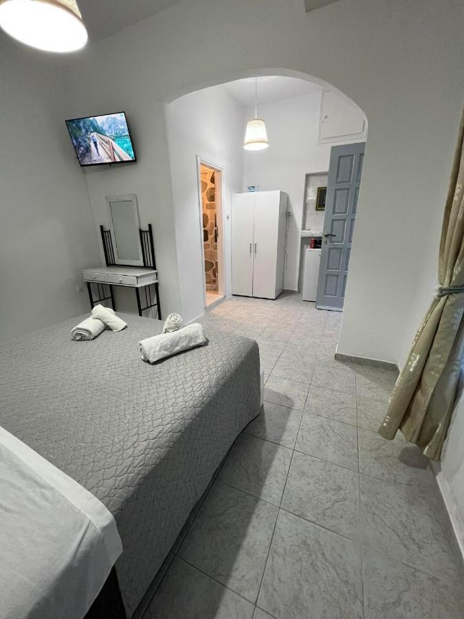 Zolfo Antico Beach Apartment Perissa Luaran gambar