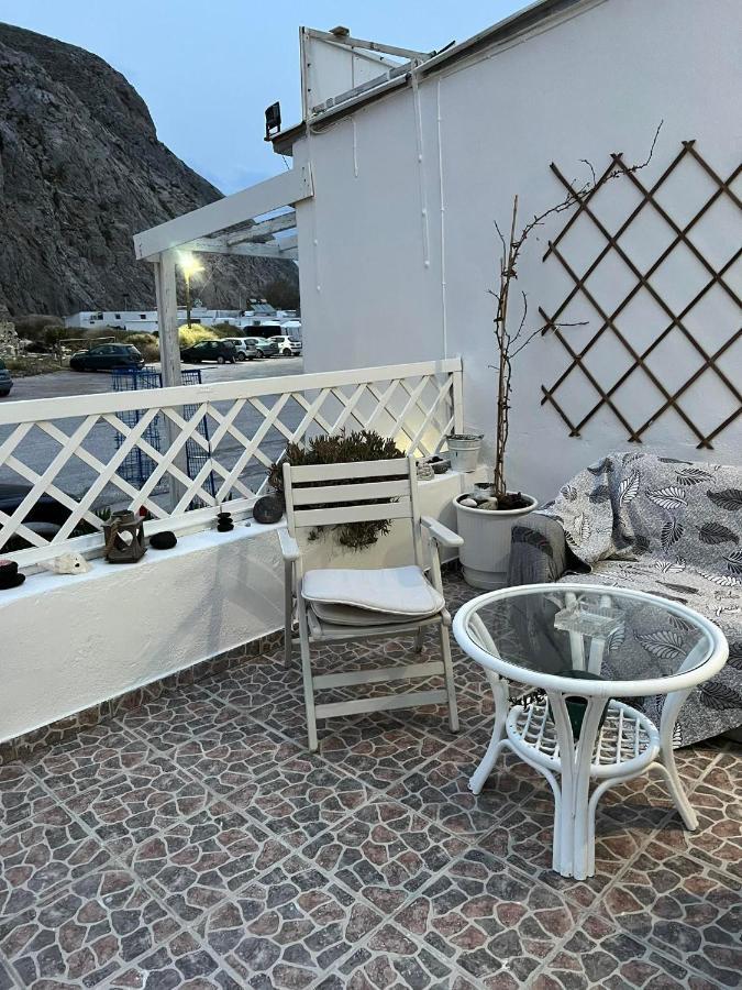 Zolfo Antico Beach Apartment Perissa Luaran gambar