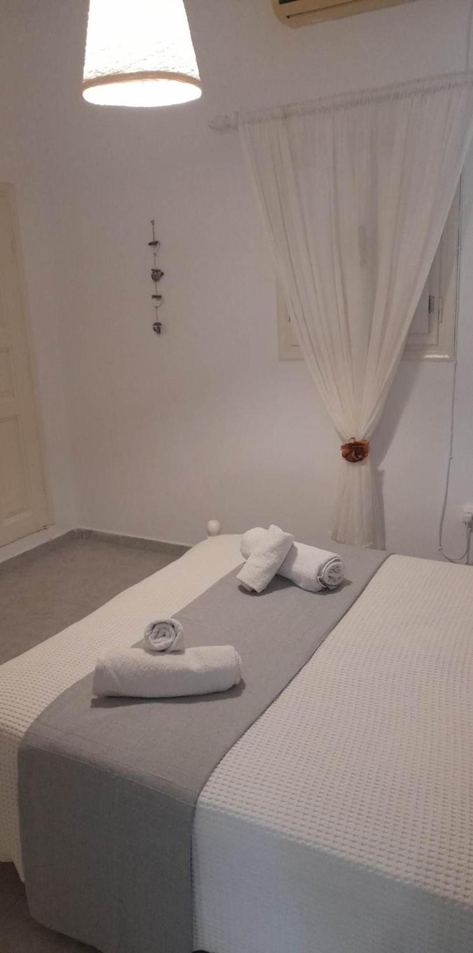 Zolfo Antico Beach Apartment Perissa Luaran gambar
